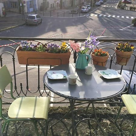 Appartement De 75 M2 Dans Maison Familiale Saint-Antonin-Noble-Val Eksteriør billede